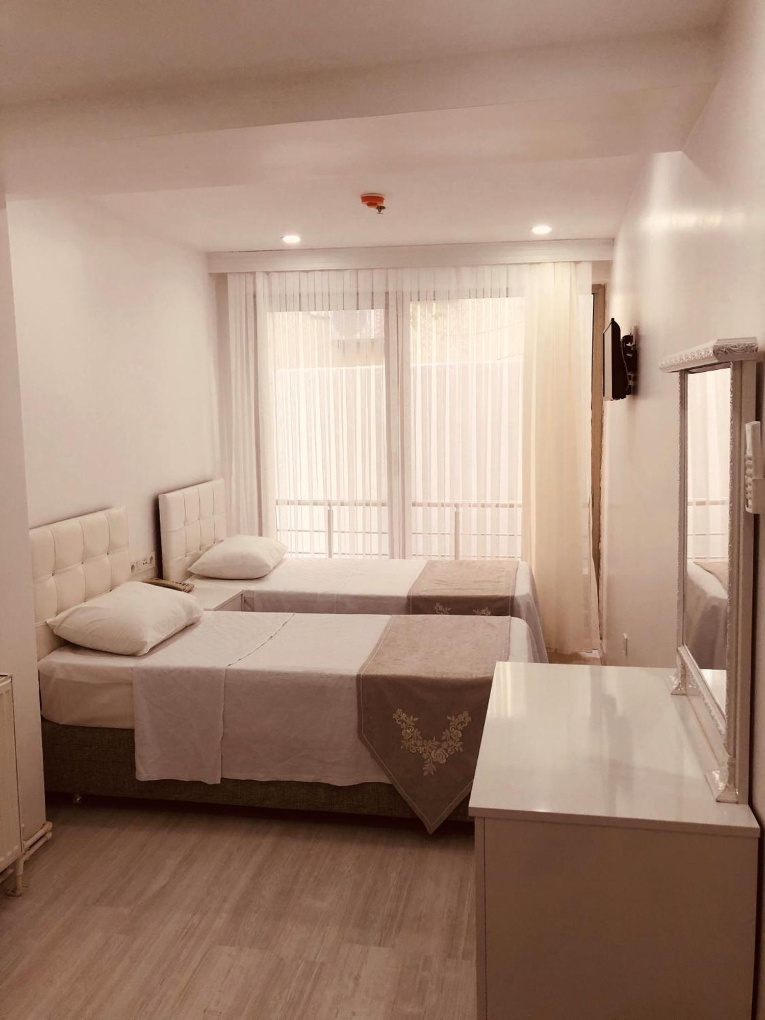 Beyhan Hotel Estambul Exterior foto